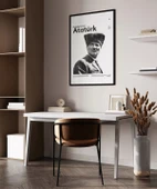 Çerçevesiz Poster Cumhuriyetin Temsilcisi thumbnail 3