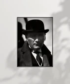 Çerçevesiz Poster Kararlılığın Gölgesi thumbnail 2