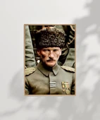 Çerçevesiz Poster Cephedeki Lider thumbnail 7