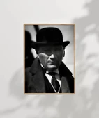 Çerçevesiz Poster Kararlılığın Gölgesi thumbnail 7