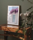 Çerçevesiz Poster Mor Çiçeklerin Gölgesinde thumbnail 4