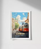 Çerçevesiz Poster Lizbon Tramvayı ve Şehir Manzarası thumbnail 1
