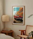 Çerçevesiz Poster Havana Sokaklarında Klasik Bir Araba thumbnail 4