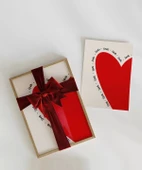 Çerçevesiz Poster Love Yazılı Kalp Tasarımlı thumbnail 2