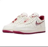 Nike Air Force 1 Valentine’s Day thumbnail 2