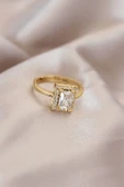 CEYLAN ADAM Ayarlamalı Gold Renk Metal Zirkon ve Kristal Taşlı Dikdörtgen Model Yüzük - 1