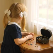 Fiyonklu Taşlı Beyaz Lastikli Çocuk Toka Set - 2