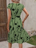 Kadın Kısa Yarasa Kollu Yuvarlak Yaka Beli Büzgülü Süprem Elbise thumbnail 5