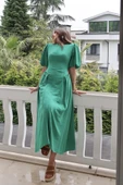 Yeşil Arkadan Bağlamalı Büzgülü Keten Elbise thumbnail 3