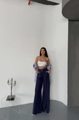 SALAŞ ÖNDEN YIRTMAÇ DETAYLI BEL KEMERLİ PANTOLON - Lacivert thumbnail 2
