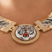 Özel Tasarım Beyaz Kaplan Altın Kolye thumbnail 3