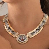 Özel Tasarım Beyaz Kaplan Altın Kolye thumbnail 2