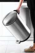 Paslanmaz Çelik Bombe Kapaklı Çöp Kovası 40 Litre Inox thumbnail 4