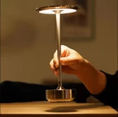 ŞIK MODEL GOLD İNCE TASARIM GÜÇLÜ IŞIK DÜZ MODEL 3 RENK IŞIK ŞARJLI DOKUNMATİK MASA LAMBASI IŞIK ŞİDDETİ AYARLANABİLİR thumbnail 2