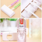 Otomatik Diş Macunu Sıkacağı ve 5 Adet Diş Fırası Tutacağı Diş Fırçalığı thumbnail 7