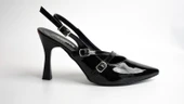 Assortie Siyah Rugan İnce Topuklu Kadın Ayakkabı – Çapraz Tokalı, Zarif & Şık - 1