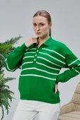 Kadın Polo Yaka Oversize Çizgili 4 Düğmeli Triko Kazak Yeşil thumbnail 8
