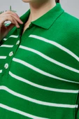 Kadın Polo Yaka Oversize Çizgili 4 Düğmeli Triko Kazak Yeşil thumbnail 12