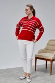 Kadın Polo Yaka Oversize Çizgili 4 Düğmeli Triko Kazak Kırmızı thumbnail 6