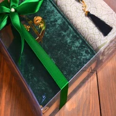 Kutulu Kadife Kuranı Kerim İnci Tesbihli Simli Goblen Seccadeli Yeşil Renk - 2