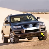 VW Touareg 2007-2010 Ön Tampon Sol Çeki Demiri Kapağı 7L6807155B - 1