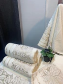 NİVEMESHOME YAPRAK EKRU YÜZ HAVLUSU MÜRDÜM thumbnail 4