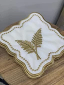 NİVEMESHOME YAPRAK NAKIŞLI GOLD KARE (6 ADET) KETEN KOKTEYL PEÇETESİ KAHVE YANI SUNUMLUK - 3