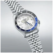 Seiko 5 Sports Otomatik GMT SSK033K Erkek Kol Saati thumbnail 3