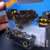 Escoines 39963688e005eab327 HotWheels 1/64 2021 BATMAN JUSTICE LEAGUE BATMOBILE Treasure Hunt 5/5 thumbnail 5