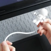 BUFFER® USB Astronot Gece Lambası, Masa Lambası, Kitap Okuma Lambası Işığı - 3