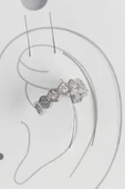 Pirinç Gümüş Renk Bal Peteği Model Zirkon Taşlı Kadın Kıkırdak Küpe - 1