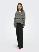 Only Lıvına Çizgili Kadın Sweat 15359682 - 3