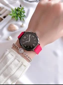 Coliseum Silikon Kordon Vintage Seri Kadın Kol Saati+Bileklik Hediyeli CL.8365.BM7 thumbnail 2