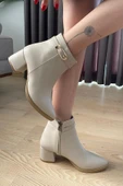 Kadın York Krem Cilt İnce Tokalı ( 6 cm ) Topuklu Sivri Burun Bot - 1
