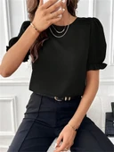 Kadın Kısa Kollu Bisiklet Yaka Kolları Gipeli Ithal Krep Bluz thumbnail 1
