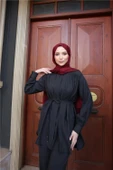 Belden Bağcıklı Büzgülü Kısa Tunik İkili Tesettür Eşofman Takımı - (38-46) - 71298 - Siyah thumbnail 3