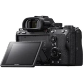 Sony A7 III + Tamron 28-75mm VXD G2 Lens Kit - 4