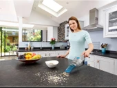 Black + Decker NVC215WA-QW Dustbuster 7,2 V Şarjlı El Süpürgesi thumbnail 3