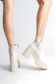 JET-LISSE Fermuarlı Ortopedik Taban Kalın Topuklu Kadın Bot CKT - Krem thumbnail 4
