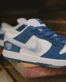 NIKE SB DUNK LOW X BORN X RAISED WHITE BLUE thumbnail 9