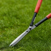 Plastik Saplı Eğri Çim Budama Makası Çalı Çimen Biçme Kesme Makas 50 cm Keskin Metal Bıçkı 1 Adet thumbnail 4