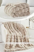 Kürk Yatak Örtüsü Çift Kişilik Dolgulu Peluş Yumuşak Çift Taraflı Yorgan 3 Parça Loria Kahve - 5