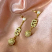 İnci Sallantılı Gold Çelik Küpe thumbnail 3