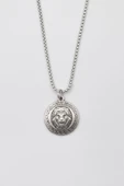 Kabartmalı Aslan Madalyon Kolye - Örme İthal Zincirli Unisex Gümüş Kaplama - 60 cm thumbnail 1