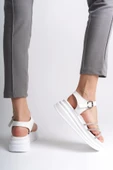 JET-EVA Kalın Tokalı Taşlı Şeritli Ortopedik Taban Kadın Sandalet  CBT - Beyaz thumbnail 3