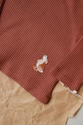 Çikolata Tavşan Nakışlı Fırfırlı Kız Üst thumbnail 3