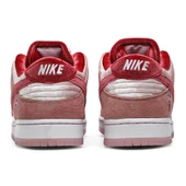 Nike SB Dunk Low StrangeLove Skateboards thumbnail 3