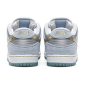 Nike Sean Cliver x Dunk Low SB Holiday Special thumbnail 3