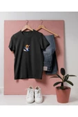 Oversize Su Kayağı Yapan Mini Dalgıç Tasarım unisex T-shirt thumbnail 5