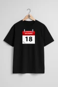 Oversize 18 Aralık Göğüs Tasarımlı Unisex T-Shirt thumbnail 9